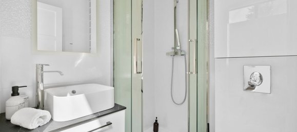 2 غرف نوم شقة في Suresnes, France رقم 117111 15