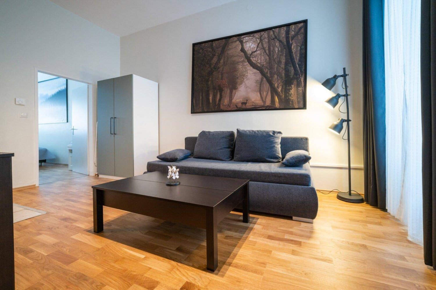 2غرفة شقة في Neubau, Austria رقم 219024