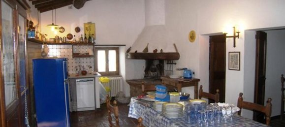 Studio in Cortona, Italy No. 1466 12