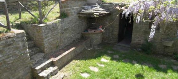 Studio in Cortona, Italy No. 1466 2