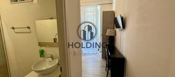 3 bedrooms Apartment in Rome, Italy No. 117231 3