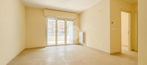 3 Schlafzimmer Wohnung in Teramo, Italy, Nr. 273348 13