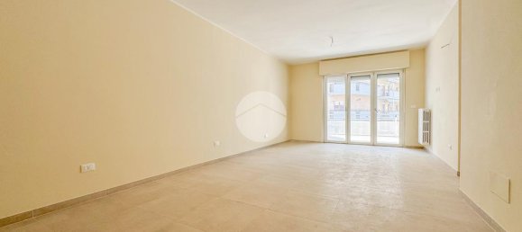 3 Schlafzimmer Wohnung in Teramo, Italy, Nr. 273348 12