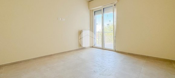 3 Schlafzimmer Wohnung in Teramo, Italy, Nr. 273348 2