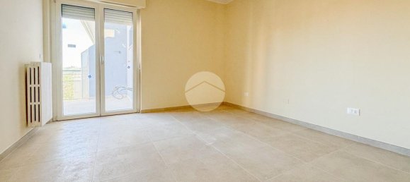 3 Schlafzimmer Wohnung in Teramo, Italy, Nr. 273348 3