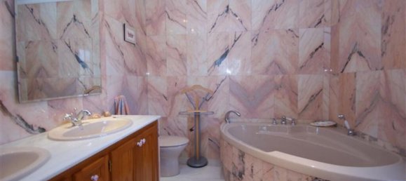 4 Schlafzimmer Villa in Marbella, Spain, Nr. 65427 14