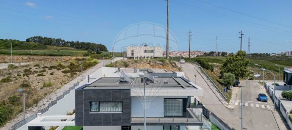 3 bedrooms House in Sintra, Portugal No. 188637 43