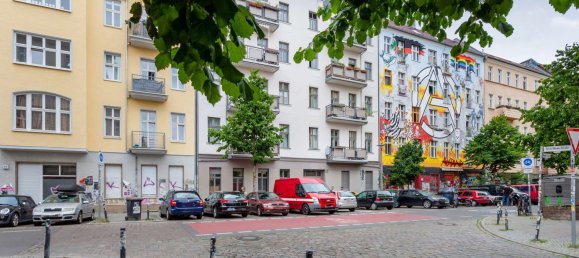 2-salle Appartement à Friedrichshain, Germany No. 111749 8