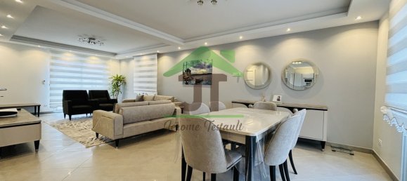 3 bedrooms House in Chateaudun, France No. 72355 2