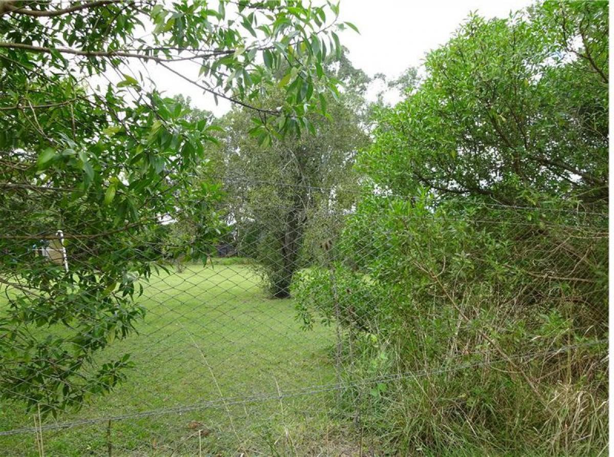  Land in Chascomus, Argentina No. 47697