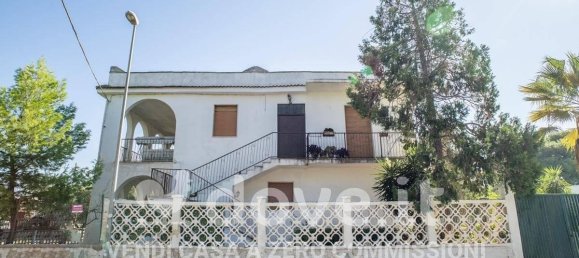 3 rooms Apartment in Pulsano, Italy No. 30188 11