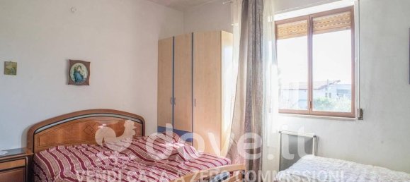 3 rooms Apartment in Pulsano, Italy No. 30188 44
