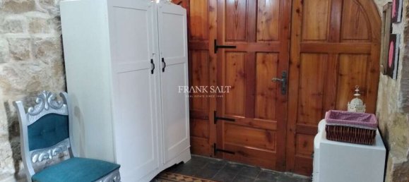 3 bedrooms Farm in Sannat, Malta No. 5652 2