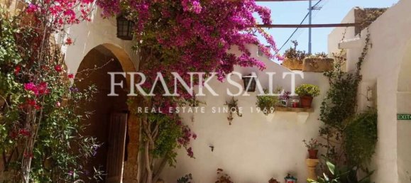 3 bedrooms Farm in Sannat, Malta No. 5652 4