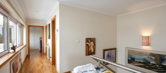 4 Schlafzimmer Villa in Cascais, Portugal, Nr. 198746 11