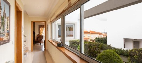 4 Schlafzimmer Villa in Cascais, Portugal, Nr. 198746 9