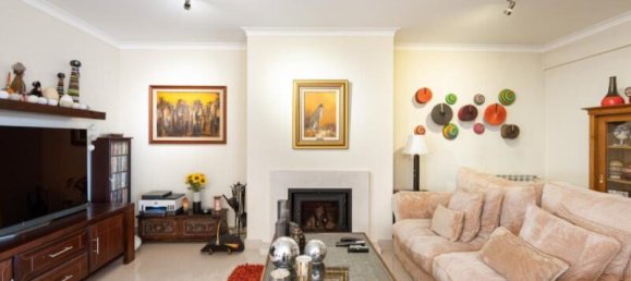 4 Schlafzimmer Villa in Cascais, Portugal, Nr. 198746 5