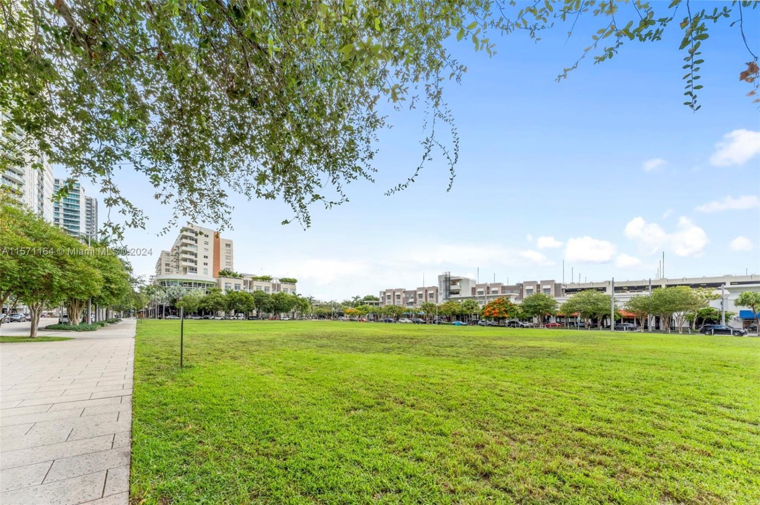 Terra em Miami, EUA N.º 613644
