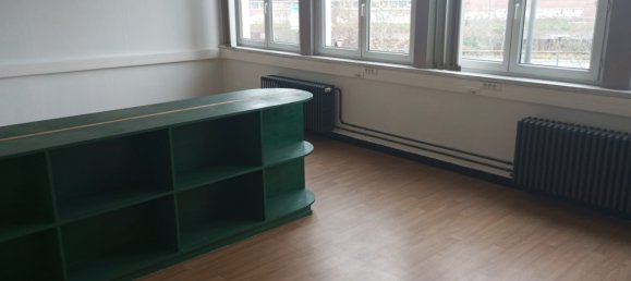 1400m² Building in Douai, France No. 44316 6