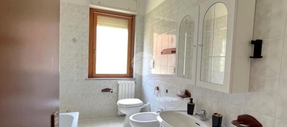 4 rooms Apartment in Viterbo, Italy No. 271183 24