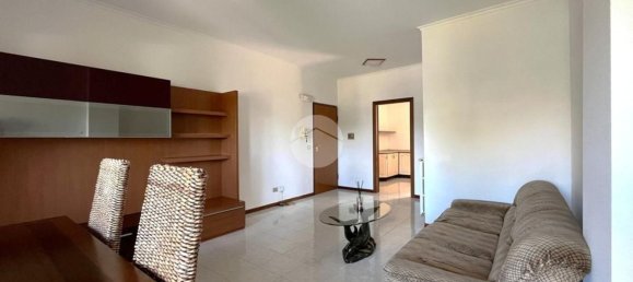 4 rooms Apartment in Viterbo, Italy No. 271183 9
