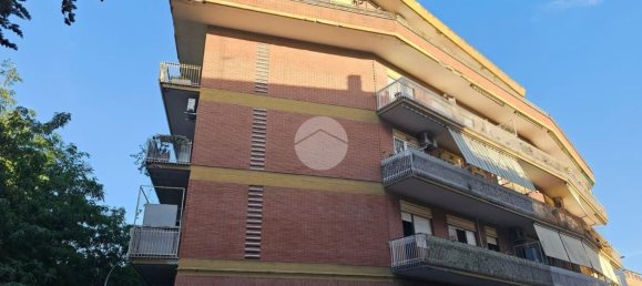 4 bedrooms Apartment in Rome, Italy No. 342888 6