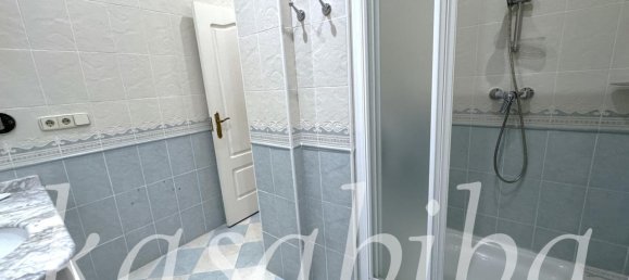 4 Schlafzimmer Wohnung in Alicante, Spain, Nr. 70107 19