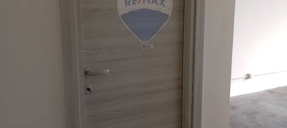 1 room Commercial property in Catania, Italy No. 326142 5