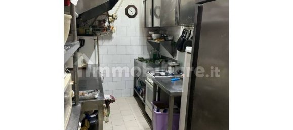 1 room Commercial property in Naples, Italy No. 10508 3