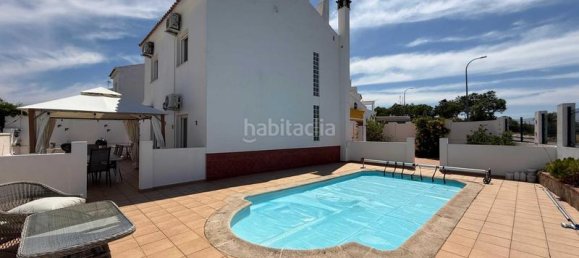 4 bedrooms House in Huelva, Spain No. 175360 9