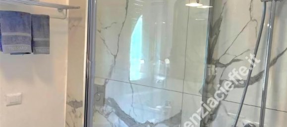 6غرفة شقة في Massa, Italy رقم 11639 15