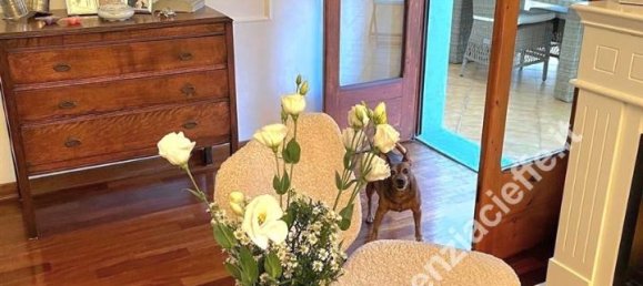 6غرفة شقة في Massa, Italy رقم 11639 4