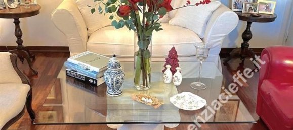 6غرفة شقة في Massa, Italy رقم 11639 7