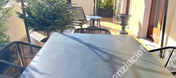 6غرفة شقة في Massa, Italy رقم 11639 19