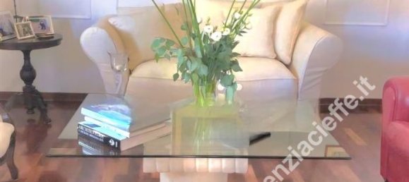 6غرفة شقة في Massa, Italy رقم 11639 5