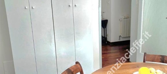 6غرفة شقة في Massa, Italy رقم 11639 11