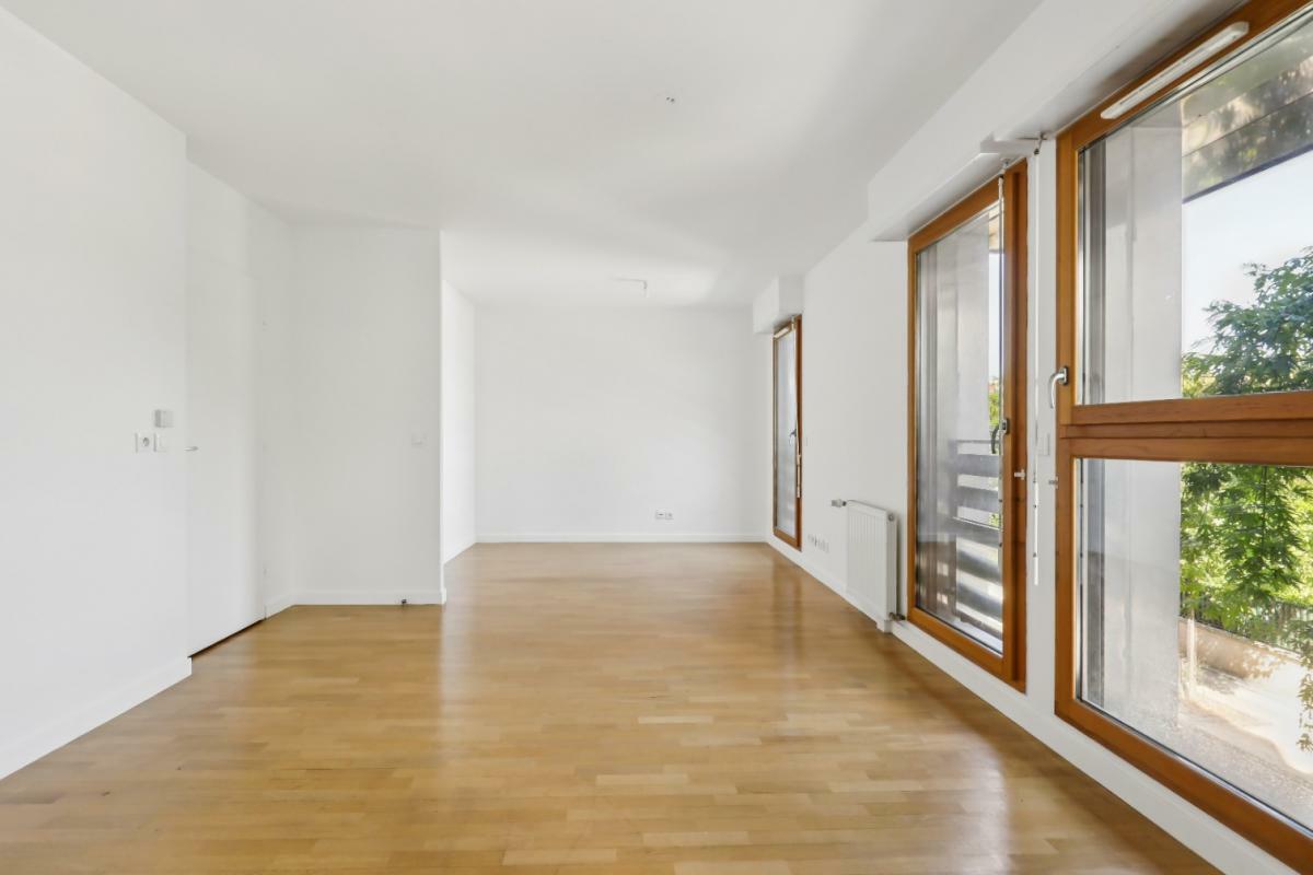 Квартира с 1 спальней в Исси-ле-Мулино, Франция № 347086