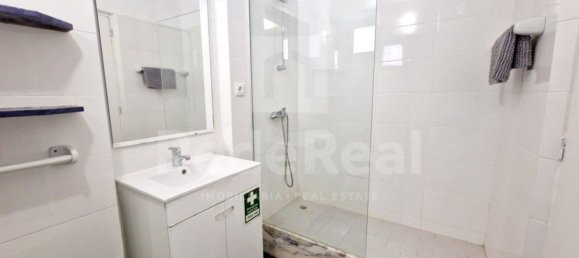 2 Schlafzimmer Wohnung in Albufeira, Portugal, Nr. 90512 4