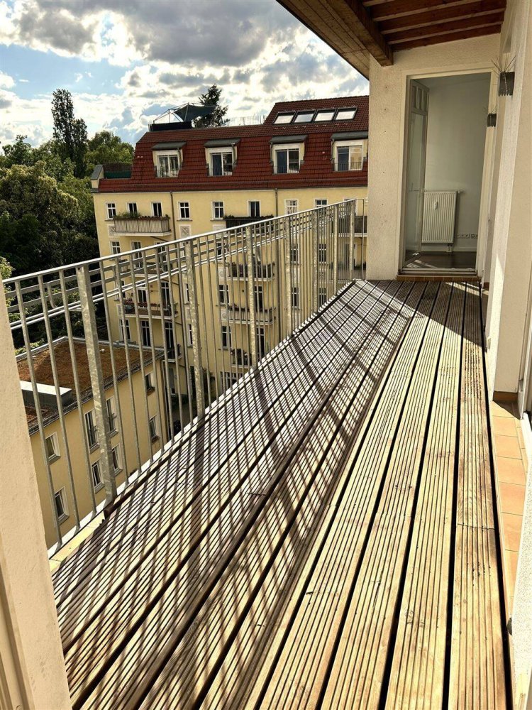 4غرفة شقة في Prenzlauer Berg, Germany رقم 31652