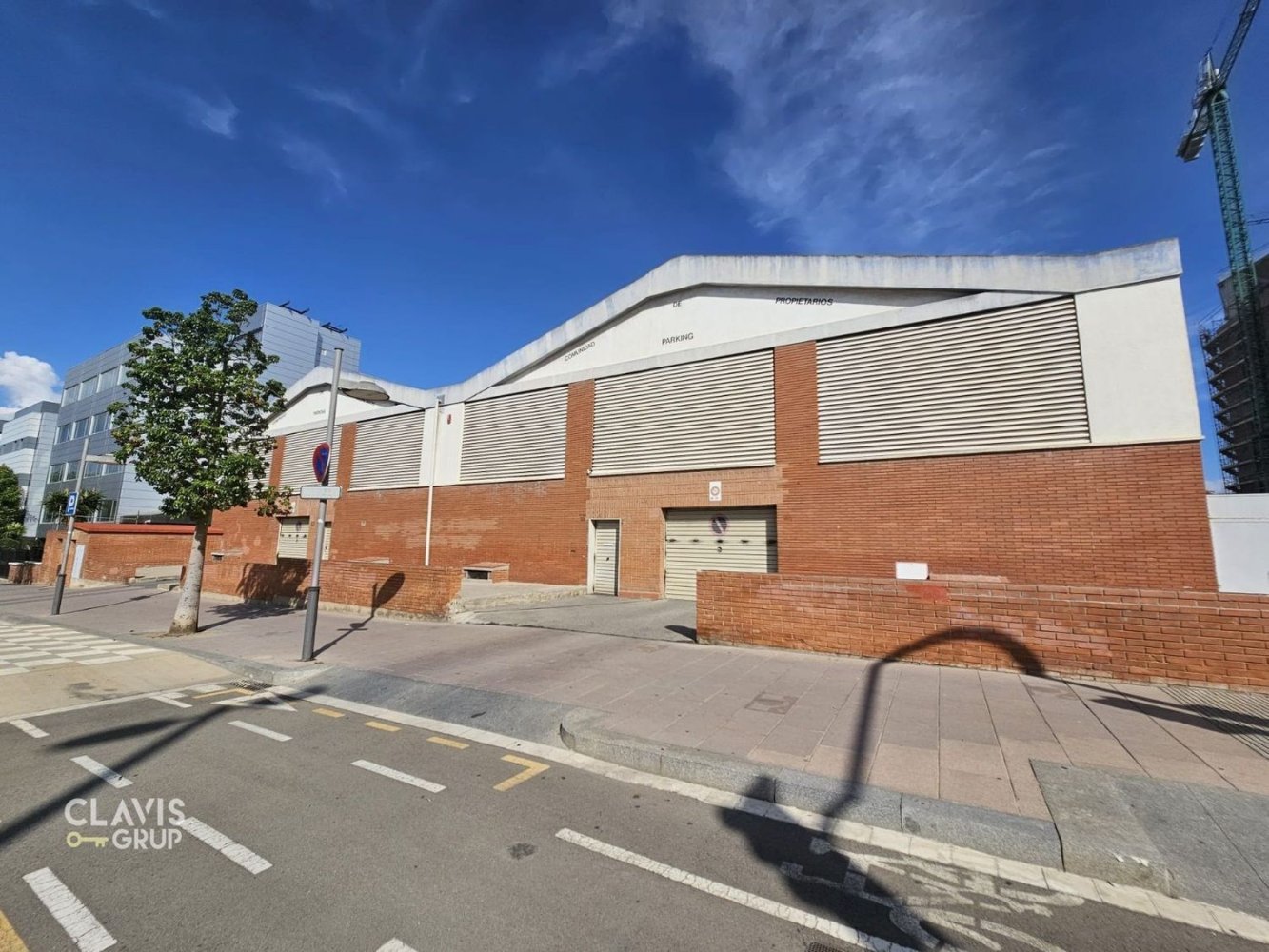 Garagem em Sant Joan Despi, Spain 11 m² N.º 215419