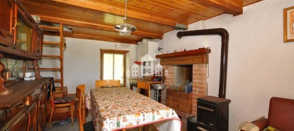 5 bedrooms House in Ribordone, Italy No. 371257 7