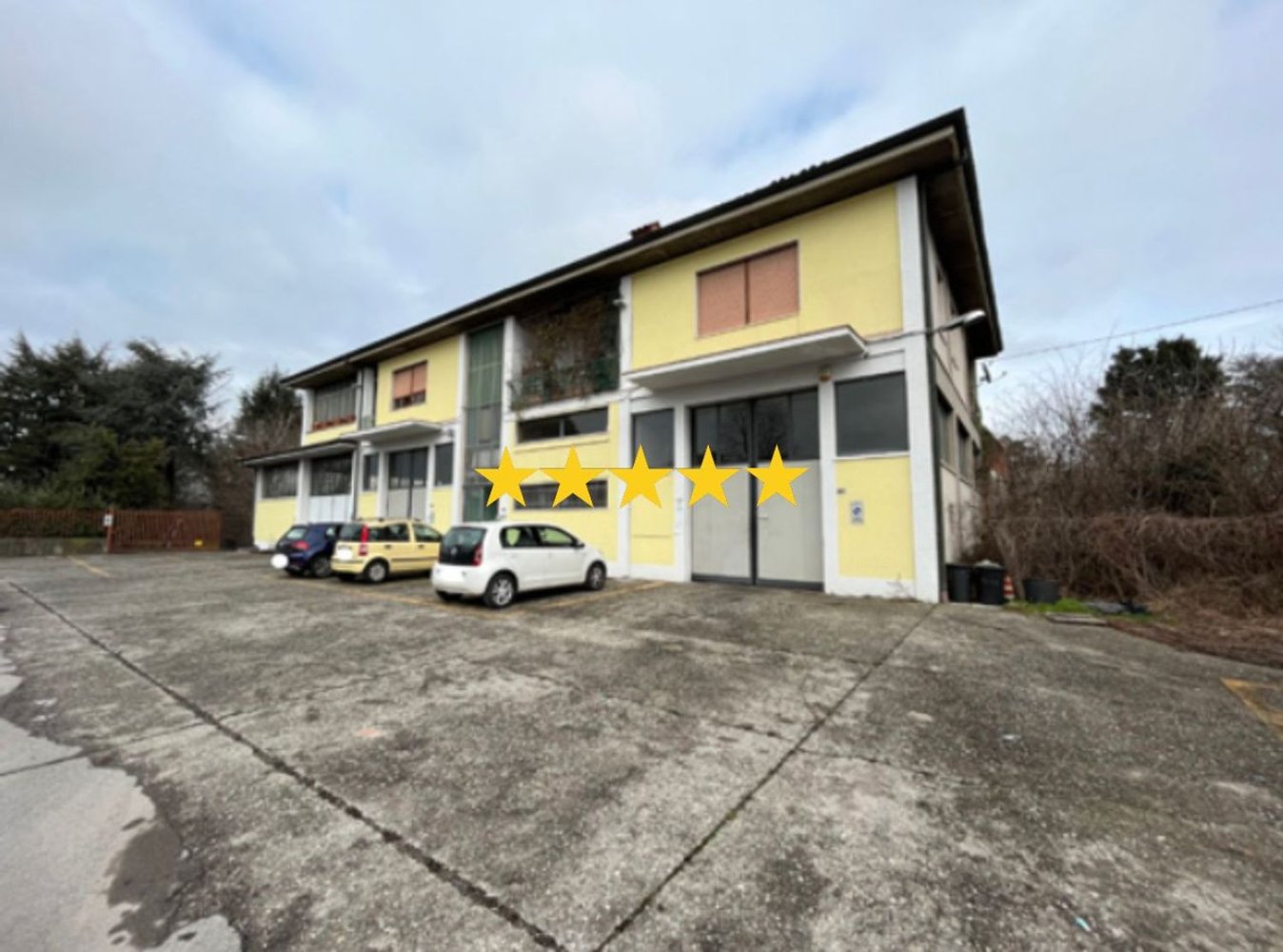 4 bedrooms Apartment in Urgnano, Italy No. 390515