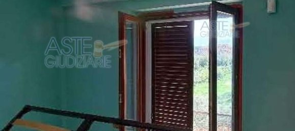 5-salle Appartement à Sant'Angelo Romano, Italy No. 292317 38