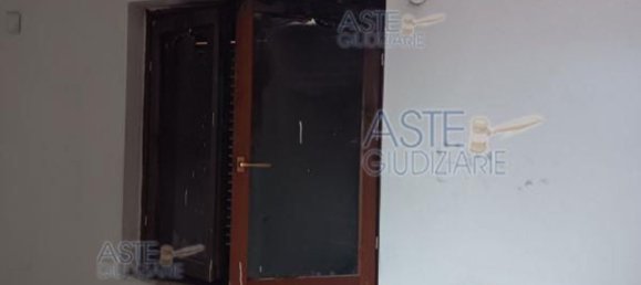 5-salle Appartement à Sant'Angelo Romano, Italy No. 292317 40