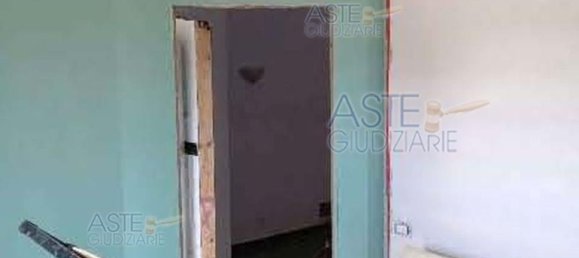 5-salle Appartement à Sant'Angelo Romano, Italy No. 292317 6