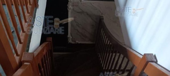 5-salle Appartement à Sant'Angelo Romano, Italy No. 292317 39