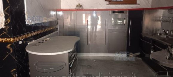 5-salle Appartement à Sant'Angelo Romano, Italy No. 292317 29