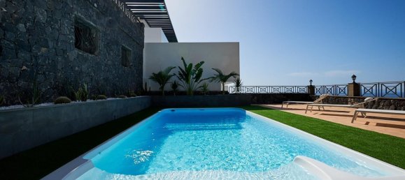 4 bedrooms Villa in Adeje, Spain No. 126153 10