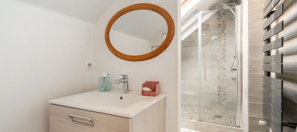 4 bedrooms Villa in Colombes, France No. 151465 25