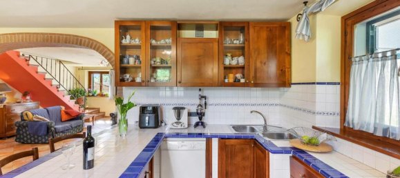 Casa T4 em Castiglione del Lago, Italy N.º 58058 9